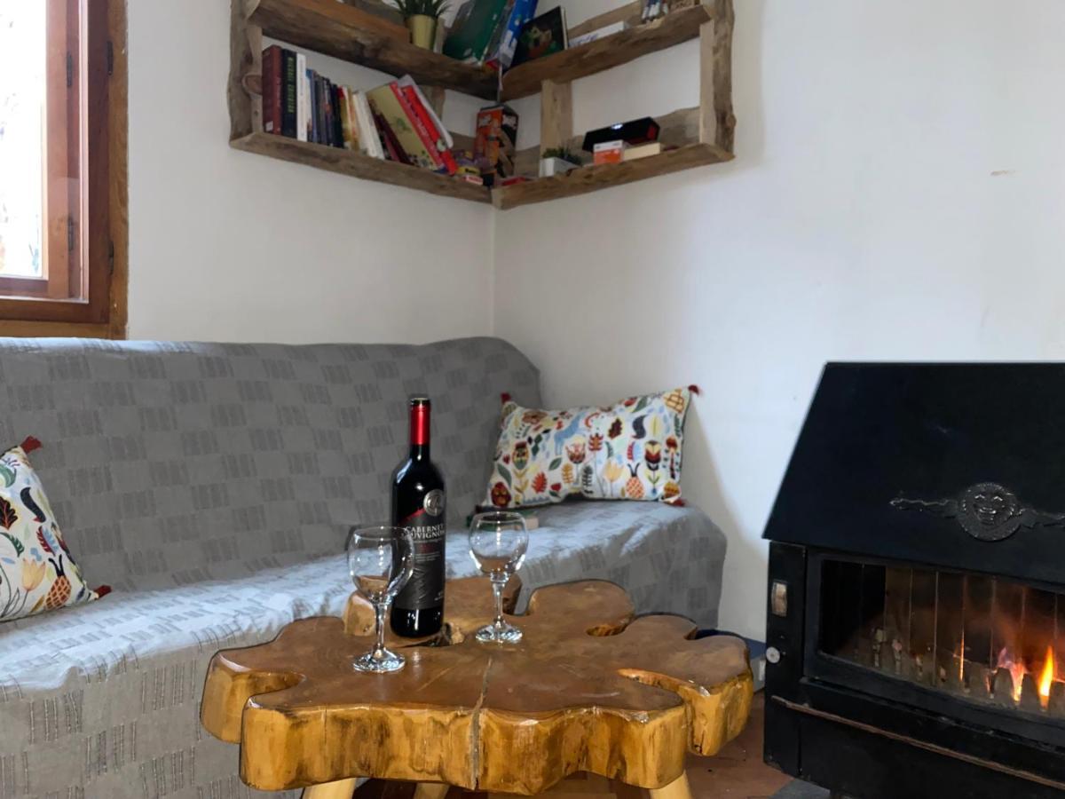 Rustic Home Tara Kaludjerske Bare Bagian luar foto