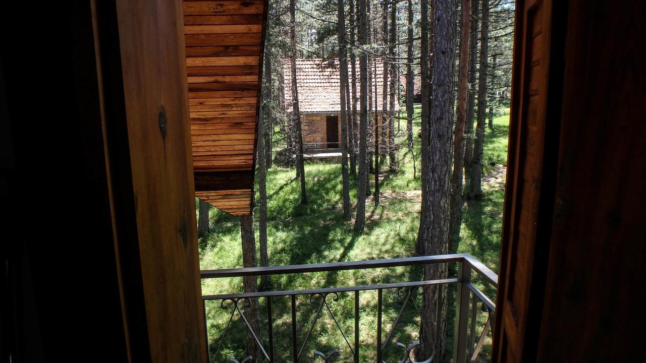 Rustic Home Tara Kaludjerske Bare Bagian luar foto